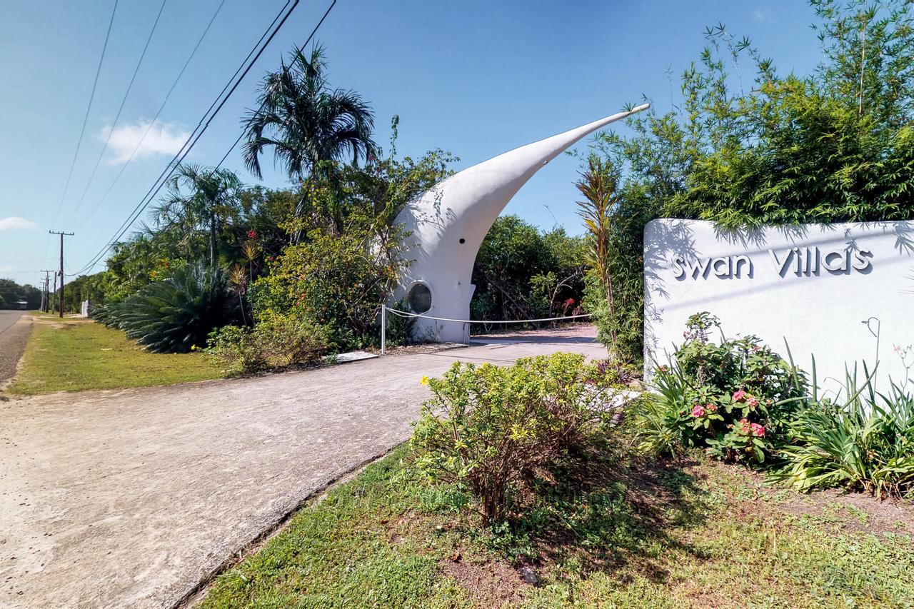 Swan Villas Maya Beach Luaran gambar